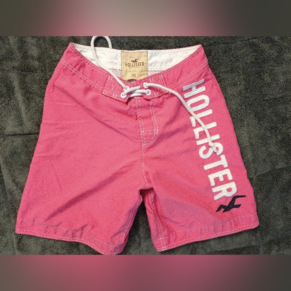 Men's Hollister Swimming Gym Shorts - EUC - XS